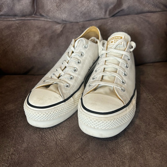 Converse Platform Off-White Canvas Sneakers - Picture 1 of 4